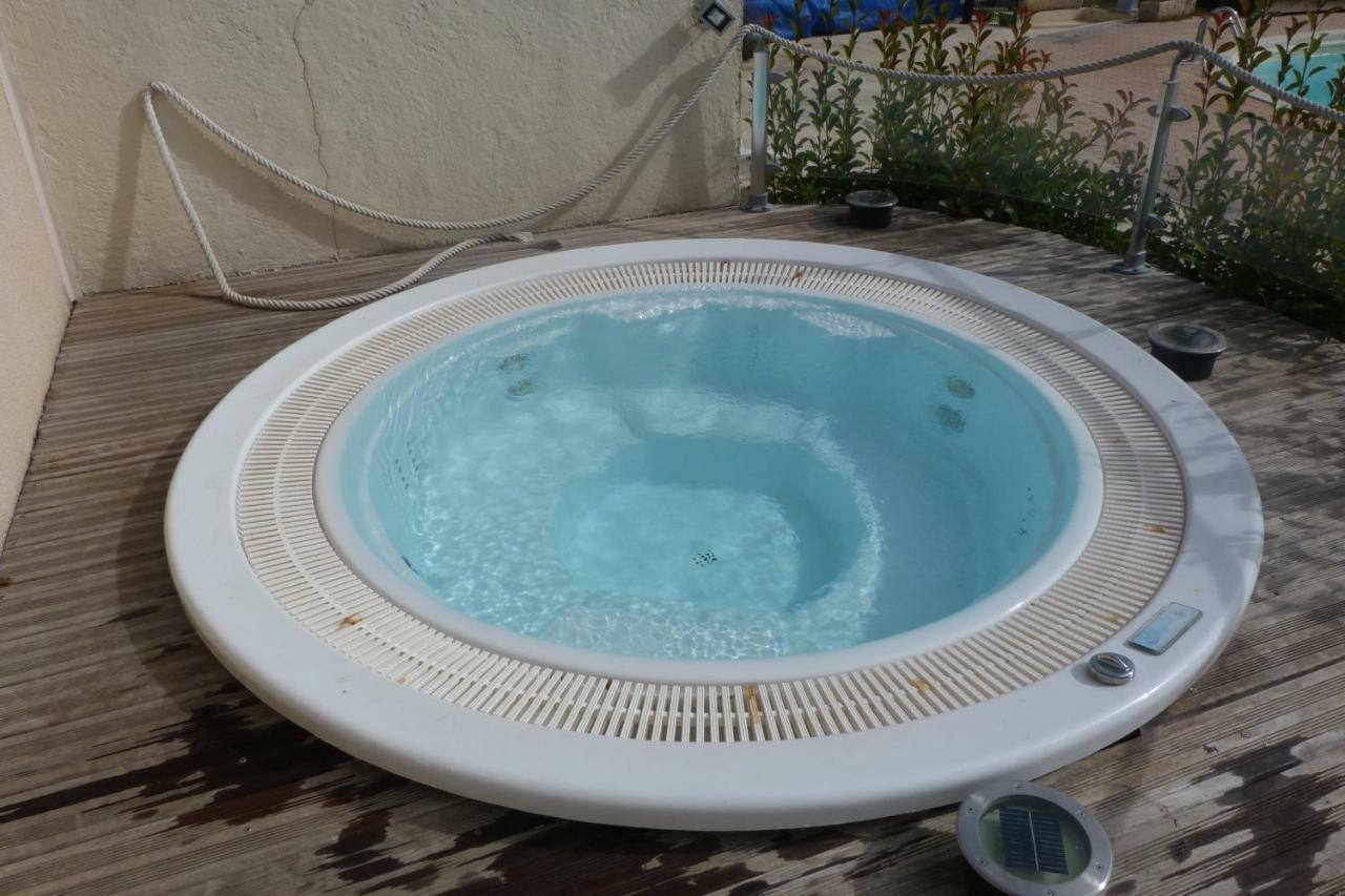 Hotel Camping L'Eau Vive Dauphin Exteriér fotografie